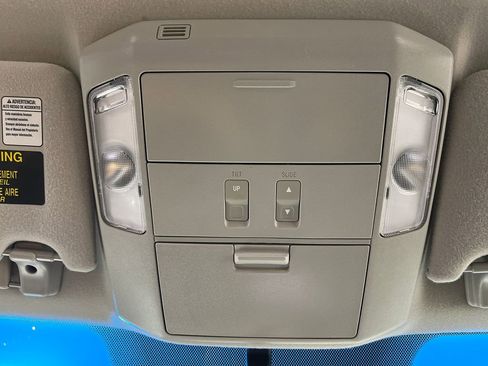 Used 2008 Toyota Sequoia Platinum RWD image 29