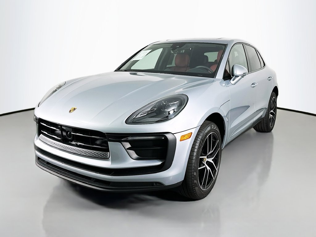 Certified 2025 Porsche Macan AWD/4WD 360° Tour