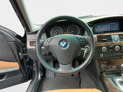 Used 2008 BMW 528i Sedan image 12