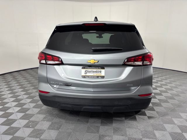 Used 2024 Chevrolet Equinox LS w/ LS Convenience Package AWD/4WD image 6