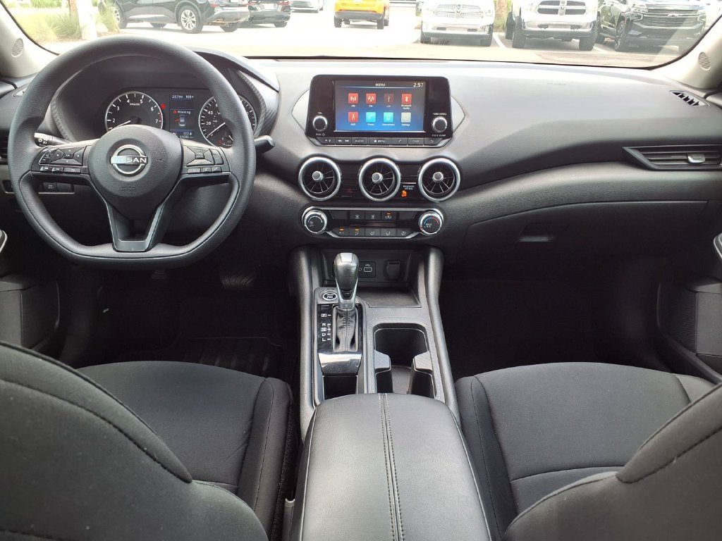 Used 2025 Nissan Sentra S FWD image 17