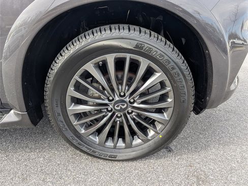 Used 2024 INFINITI QX80 Premium Select w/ Cargo Package image 9