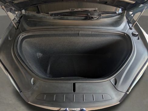 Used 2018 Tesla Model X P100D AWD/4WD image 35