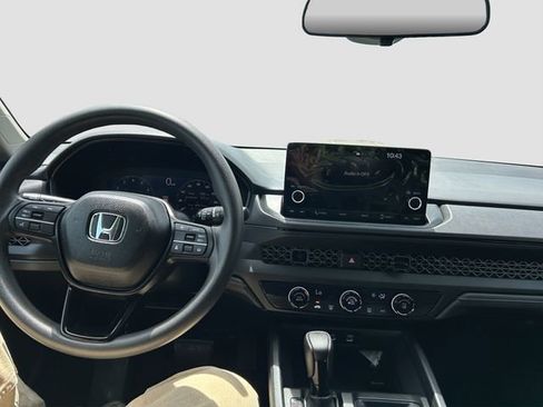 Used 2025 Honda Accord LX image 14