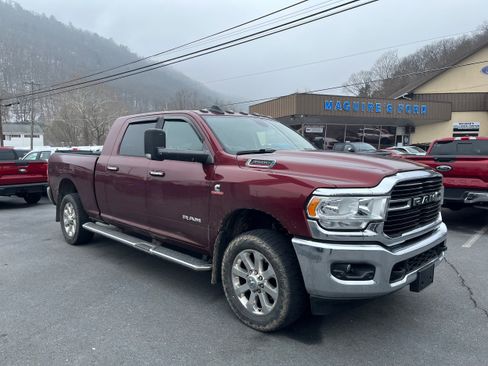 Used 2019 RAM 3500 Big Horn image 3