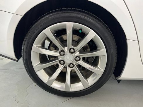Used 2017 Cadillac CTS Luxury RWD image 16