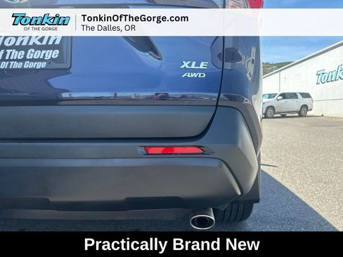 Used 2024 Toyota RAV4 XLE Premium w/ Weather Package AWD/4WD image 33