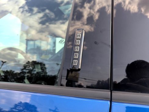 Used 2018 Ford F150 Raptor w/ Equipment Group 802A Luxury image 15