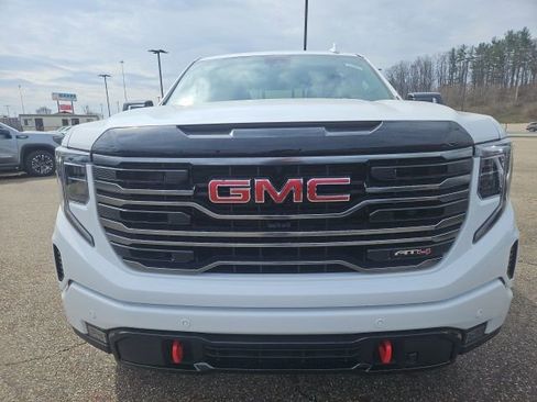 New 2026 GMC Sierra 1500 AT4 w/ AT4 Premium Package AWD/4WD image 8