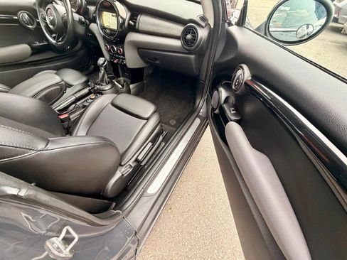 Used 2015 MINI Cooper S FWD image 6