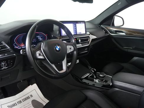 Used 2023 BMW X4 xDrive30i w/ Parking Assistance Package AWD/4WD image 10