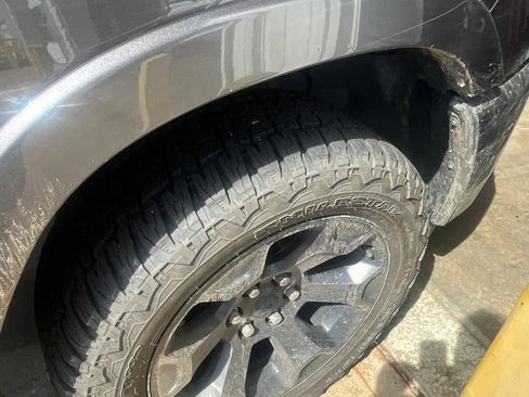Used 2025 RAM 1500 Big Horn AWD/4WD image 16