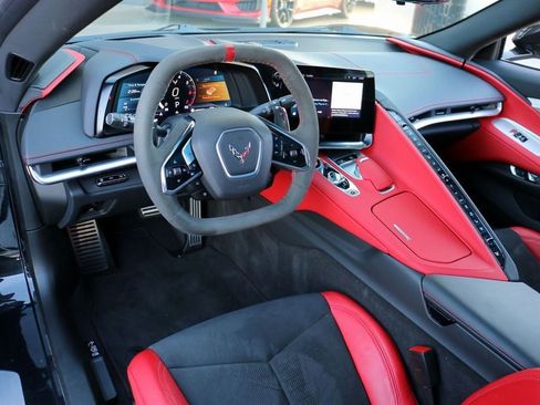 Used 2024 Chevrolet Corvette Stingray Preferred Cpe w/ 2LT image 20