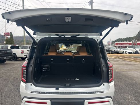 New 2026 Nissan Armada Platinum Reserve image 11