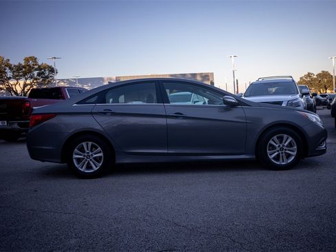Used 2014 Hyundai Sonata GLS w/ Popular Equipment Group 2 image 4