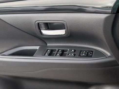 Used 2019 Mitsubishi Outlander ES image 25