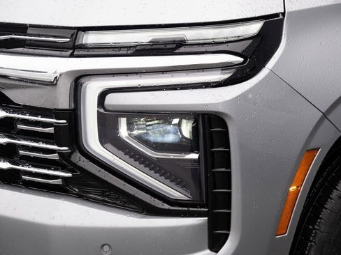 Used 2025 Chevrolet Tahoe Premier w/ Sun And Tow Package image 24