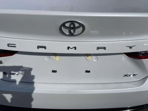 Used 2025 Toyota Camry XLE image 28
