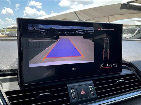 Used 2021 Audi Q5 2.0T Premium w/ Convenience Package image 25