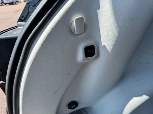 Used 2017 Jeep Compass Limited AWD/4WD image 19
