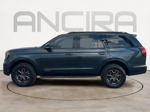 Used 2025 Ford Expedition Tremor image 7