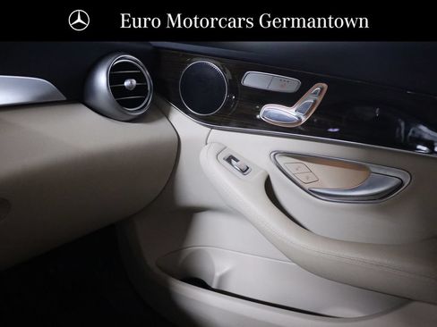 Used 2018 Mercedes-Benz C 300 4MATIC Sedan image 26