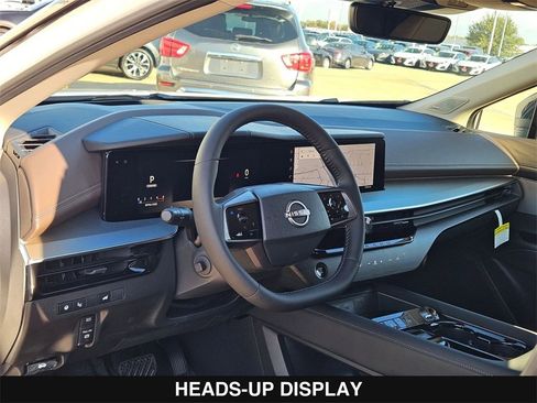 New 2026 Nissan Murano Platinum image 13