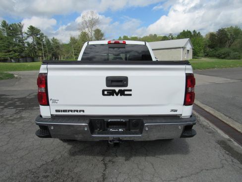 Used 2014 GMC Sierra 1500 SLT w/ SLT Crew Cab Value Package AWD/4WD image 7