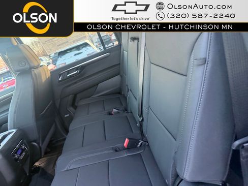 New 2026 Chevrolet Suburban LT w/ Comfort Package image 13