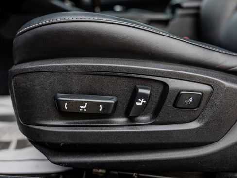 Used 2013 Lexus ES 350 image 26