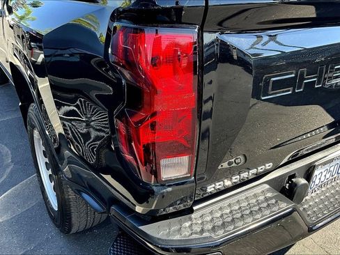 Used 2023 Chevrolet Colorado W/T image 21