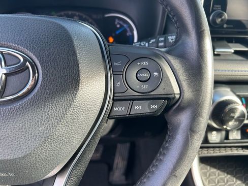 Used 2019 Toyota RAV4 XSE image 13