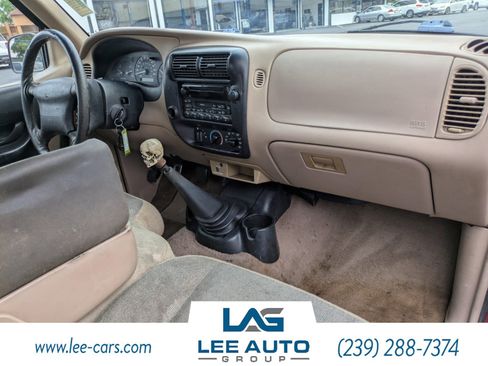 Used 2000 Ford Ranger XL RWD image 13