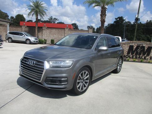 Used 2018 Audi Q7 3.0T Prestige AWD/4WD image 4