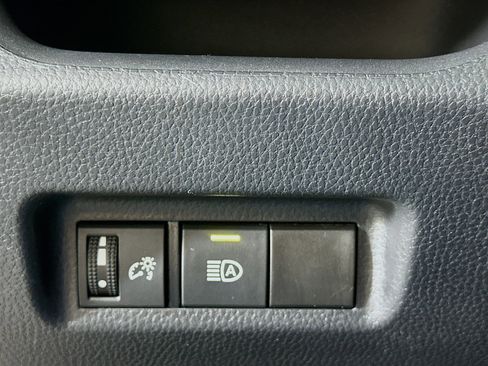 Used 2024 Toyota RAV4 XLE image 17