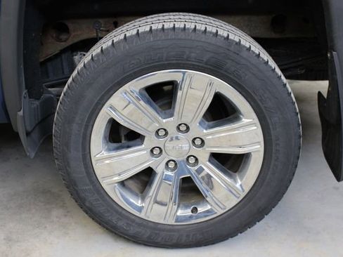 Used 2018 GMC Sierra 1500 SLT AWD/4WD image 41
