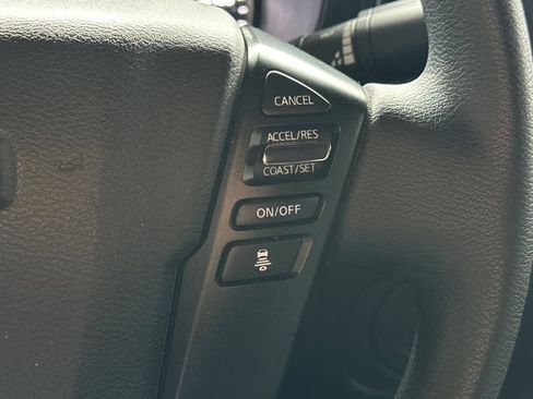 Used 2023 Nissan Frontier SV w/ Midnight Edition Package image 31