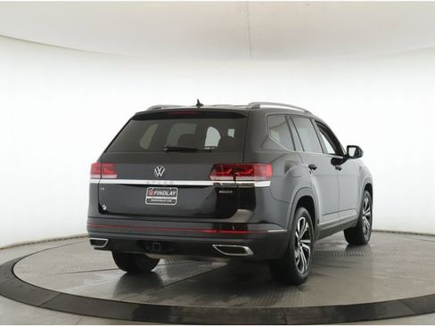 Used 2022 Volkswagen Atlas SEL image 7