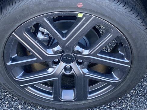 New 2026 Jeep Compass Limited image 6