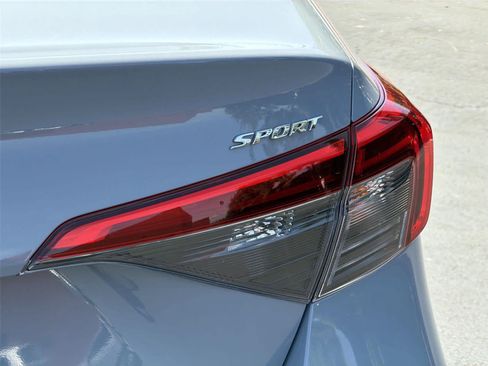 Used 2023 Honda Civic Sport image 8