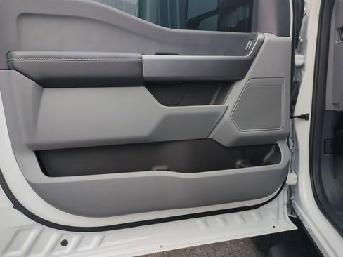 Used 2025 Ford F250 XLT image 12