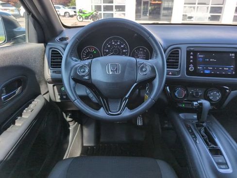 Used 2022 Honda HR-V Sport image 19