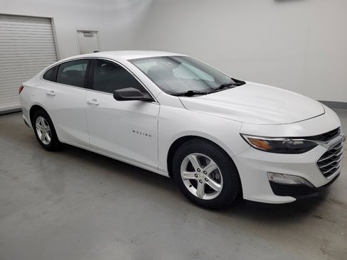Used 2021 Chevrolet Malibu LS FWD image 11