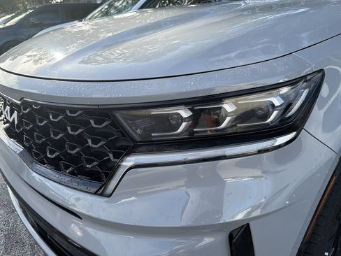 Used 2022 Kia Sorento SX FWD image 8
