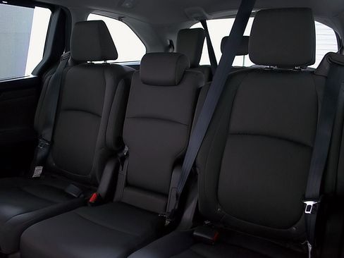 Used 2021 Honda Odyssey EX image 16