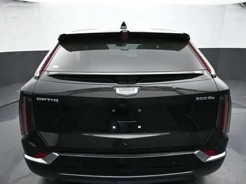 New 2025 Cadillac Optiq Luxury 1 w/ LPO, Floor Liner Package image 13