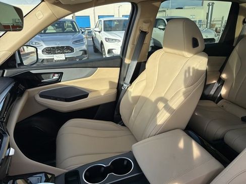 Used 2025 Acura MDX SH-AWD image 14