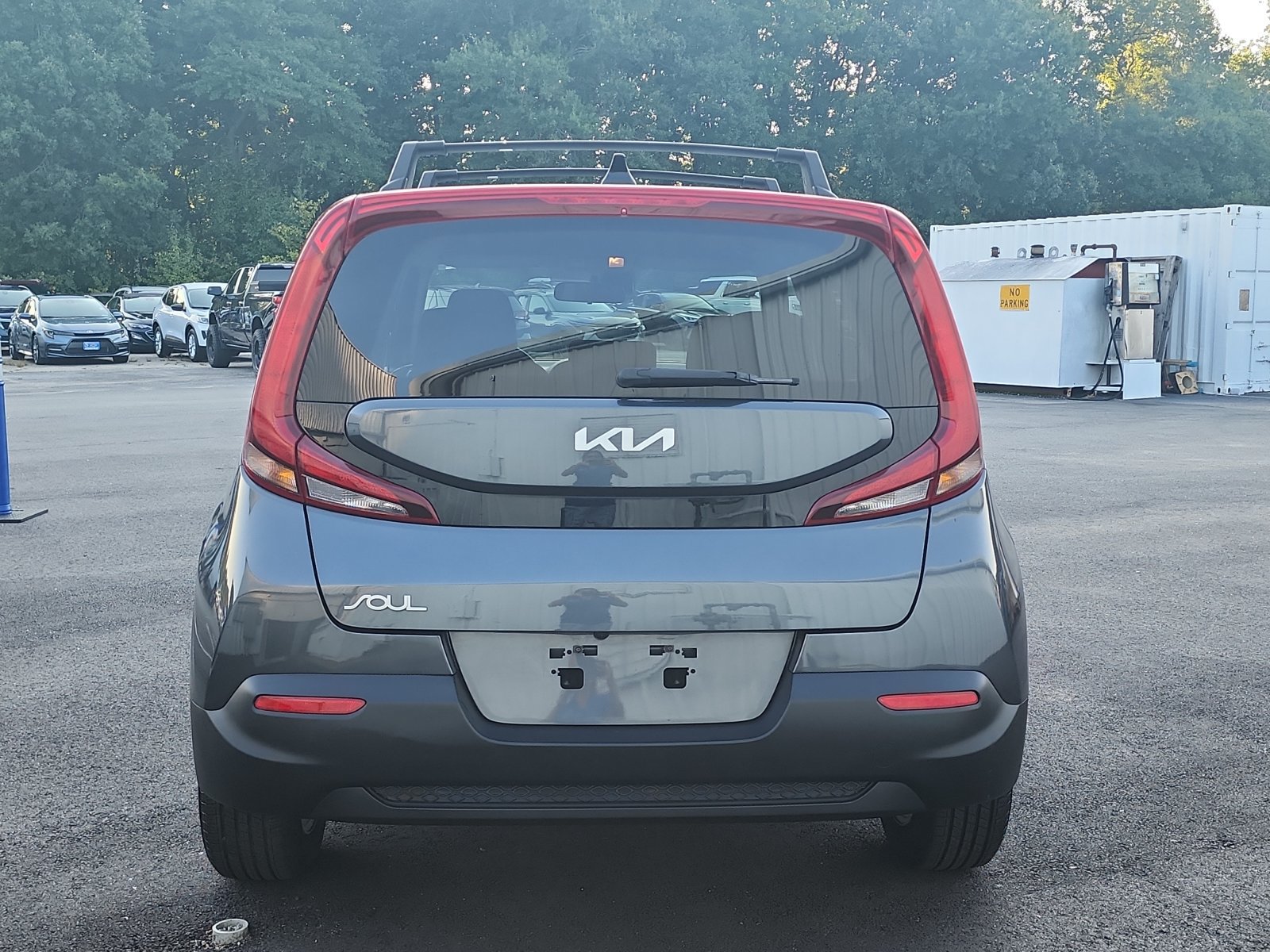 Used 2022 Kia Soul LX w/ Technology Package FWD image 4