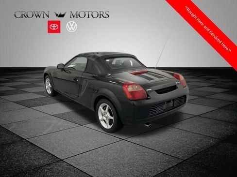 Used 2000 Toyota MR2 image 4