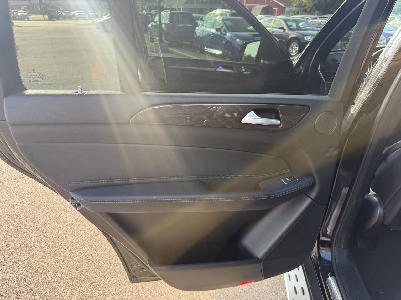 Used 2017 Mercedes-Benz GLS 450 4MATIC w/ Premium Package image 19